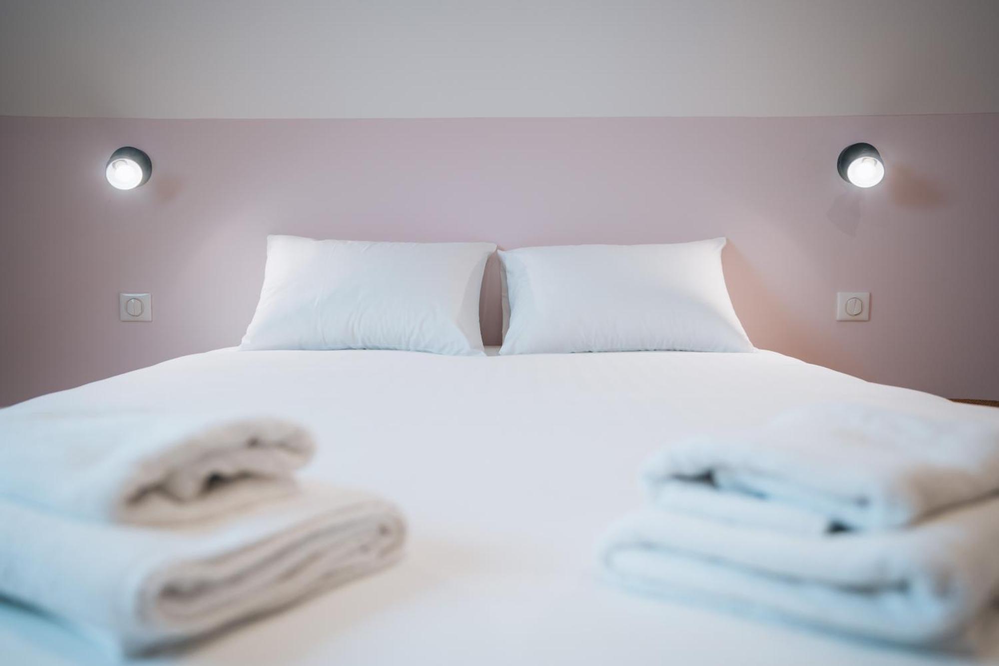 La Marjolaine - Demeure D'Hotes - Service Para-Hoteiier - Premium Châteauroux エクステリア 写真