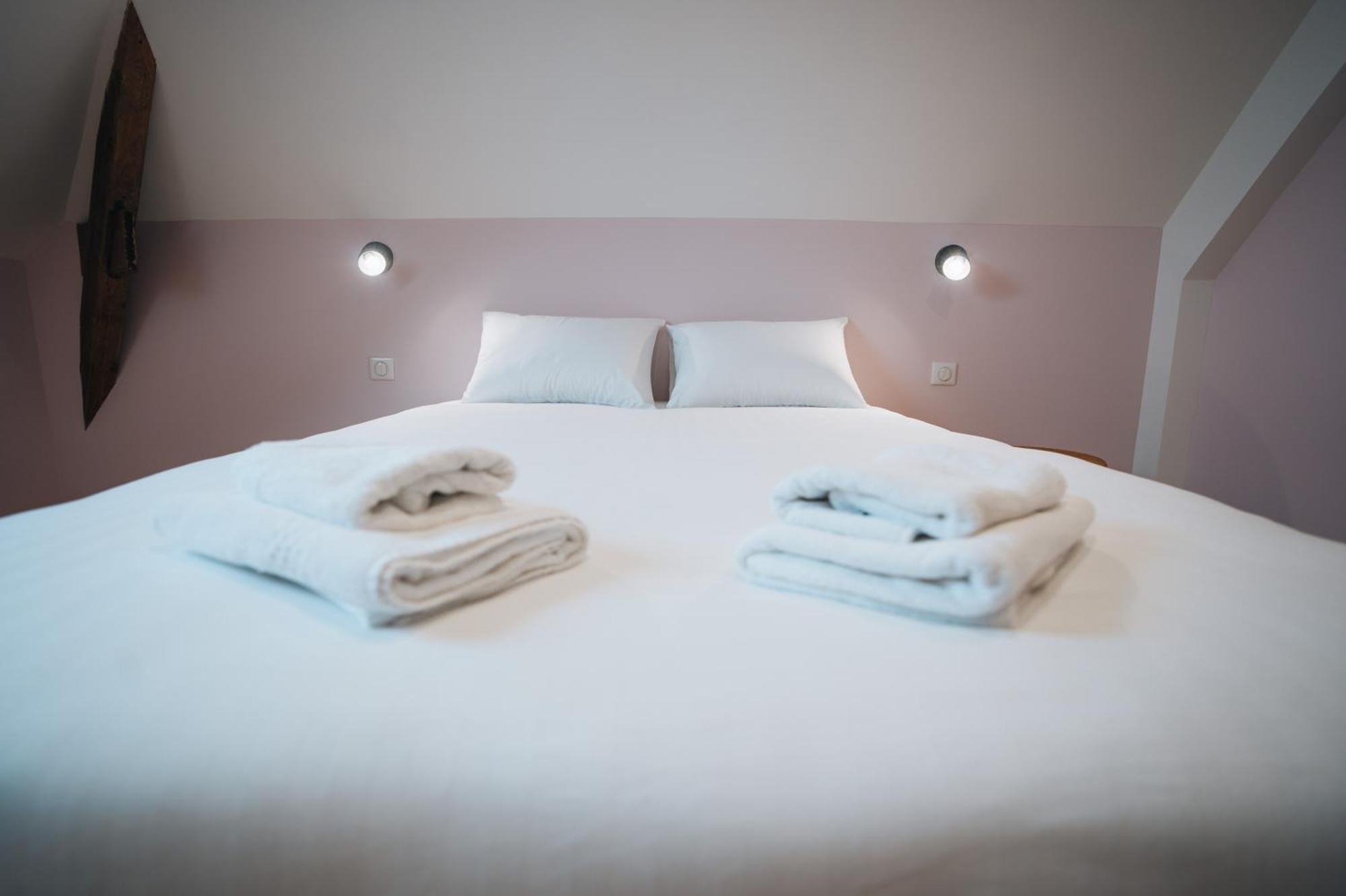 La Marjolaine - Demeure D'Hotes - Service Para-Hoteiier - Premium Châteauroux エクステリア 写真