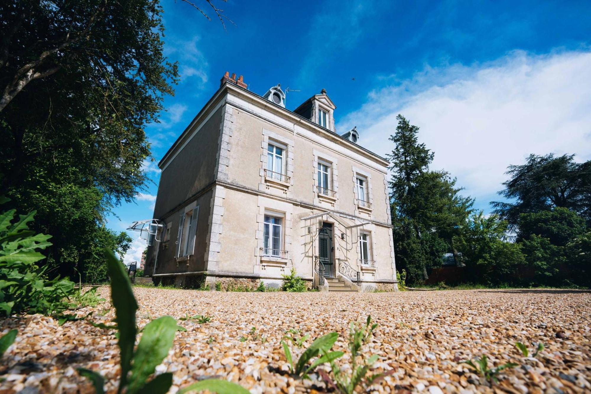 La Marjolaine - Demeure D'Hotes - Service Para-Hoteiier - Premium Châteauroux エクステリア 写真